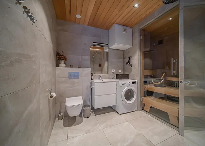 Platinum Aurora * Levi